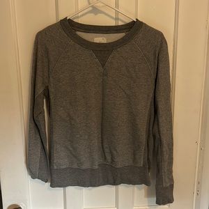 Gray crew neck gap sweatshirt